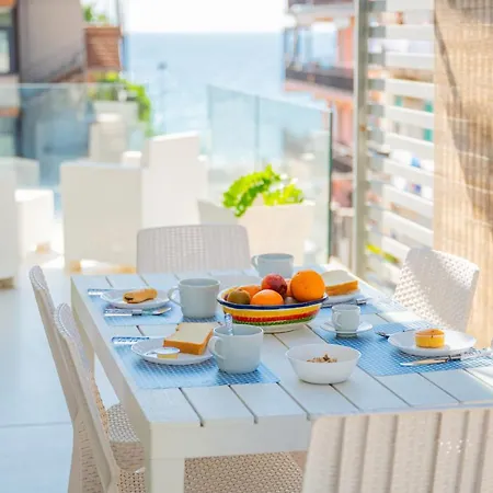 Paolone House Taormina Mare Mazzeo