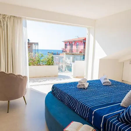 Paolone House Taormina Mare * Mazzeo