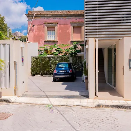 Paolone House Taormina Mare Daire *