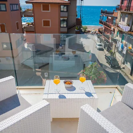 Apartment Paolone House Taormina Mare